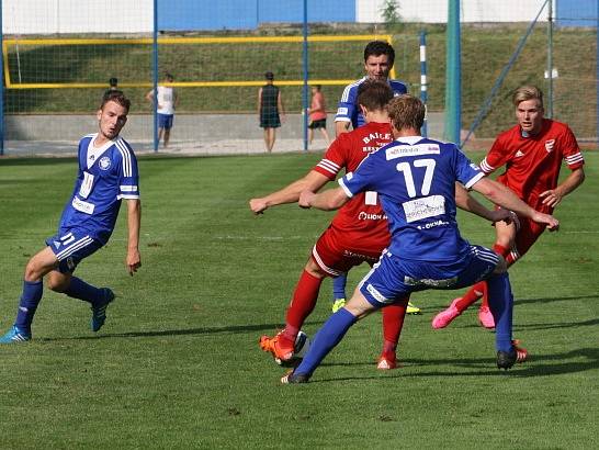 Z utkání FK Kolín - Tachov (1:2).