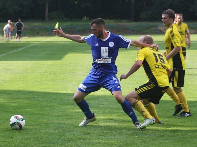 Z utkání prvního kola Mol Cupu FK Kolín - Ústí nad Orlicí (1:3).