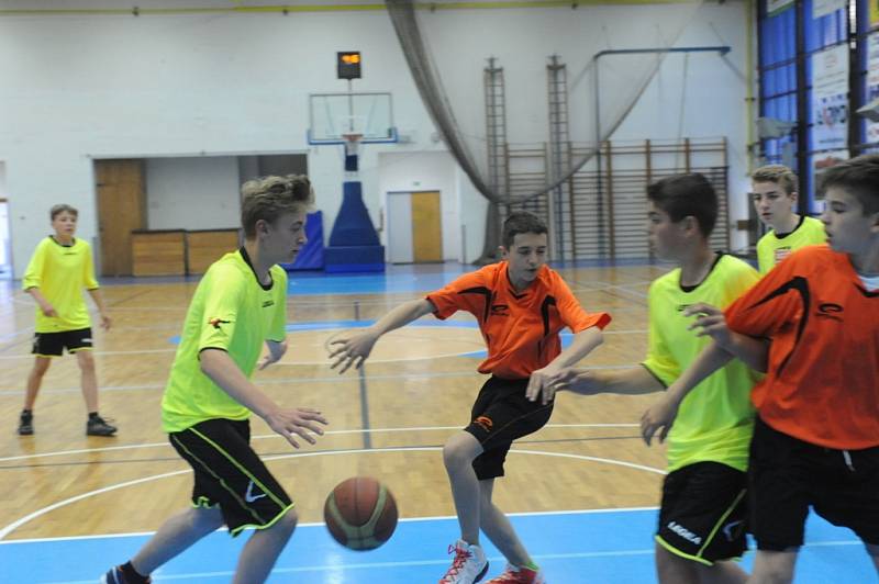 Kolínské sportovní dny 2015 - basketbal.