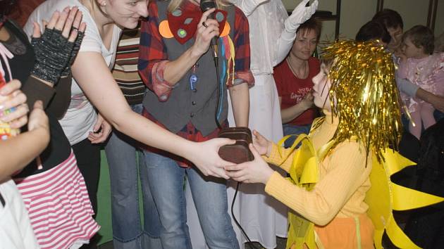 Dětský karneval v Polepech.