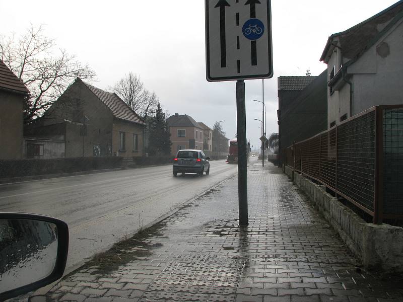 Odpolední vlna větru na Kolínsku - Velký Osek