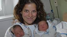 Dvojitého štěstí se 7. října dočkali rodiče Anna a Lukáš a dvacetiměsíční syn Kryštof, když se jim narodila dvojčata Agáta a Anita Kačerovy. Agáta vážila 2 390 gramů a měřila 46 centimetrů, Anita měřila stejně a vážila 2 450 gramů. Všichni žijí v Kolíně