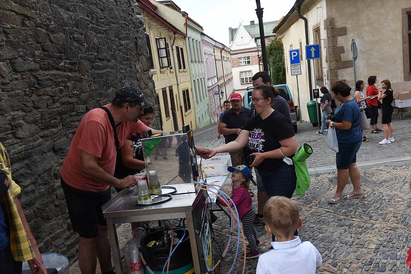 Letošní druhé kolínské sousedské setkávání - Otevřená ulice