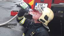 Velký požár s vysokou škodou likvidovali středočeští hasiči v Říčanech na Praze-východ.