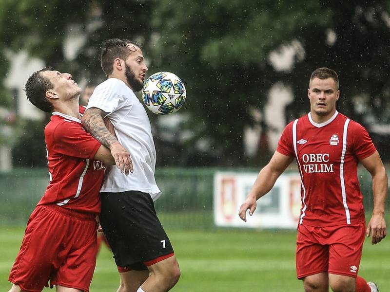 Z přípravného utkání Velim - Kolín (4:0).