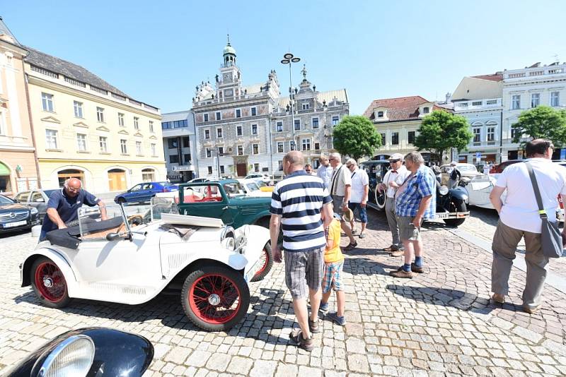 Nejkrásnějším automobilem Plaketové jízdy se stal Dodge Brothers z roku 1918.