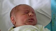 Martin Jedlička se mamince Janě a tatínkovi Tomášovi z Peček jako prvorozený narodil 1. srpna 2017 s mírami 48 centimetrů a 2710 gramů. 
