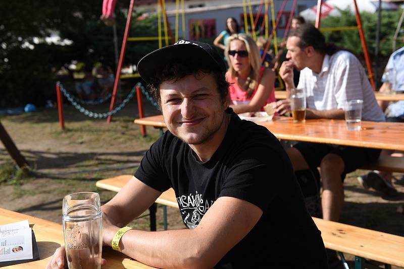 Festival Dožínky ve Velkém Oseku se opět nesl na vlně celkové pohody