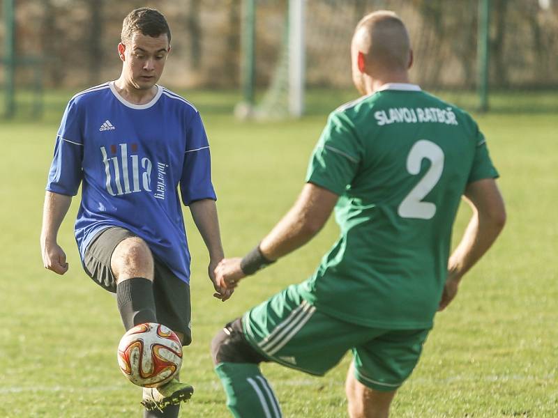 Z utkání Ratboř - Plaňany (3:2).