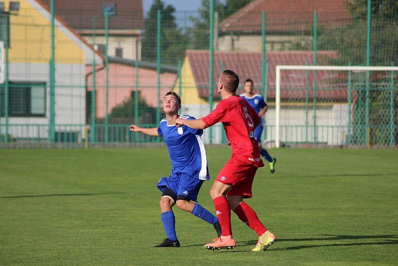 Z fotbalového utkání I.B třídy Velim B - Vrdy