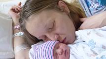 Natálie Vacková se narodila 6. ledna 2022 v kolínské porodnici, vážila 2270 g a měřila 44 cm. V Kolíně se z ní těší maminka Petra a tatínek Arnold.