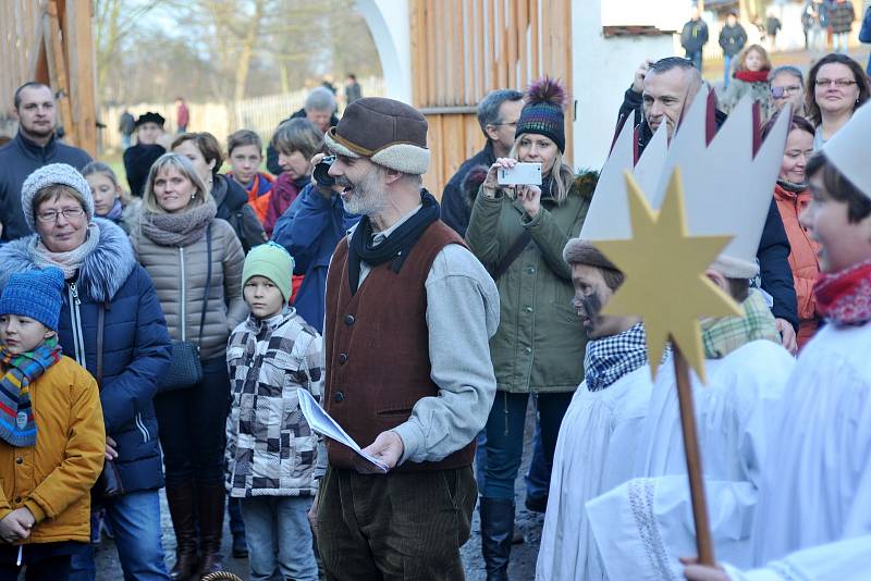 Tříkrálová koleda přilákala do Kouřimi davy lidí.