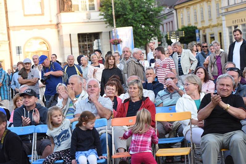 Posvícenské kulturní léto udělalo radost dětem i milovníkům písní Jaroslava Ježka.