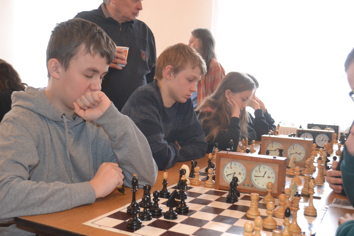 Mladí šachisté se sešli na turnaji v Kouřimi - Kolínský deník