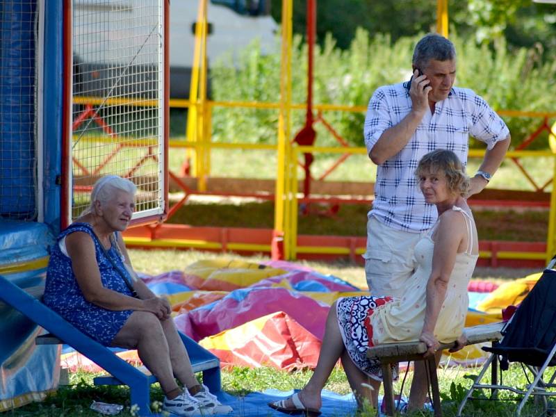 Zásmuky si užívaly tradiční porcinkuli