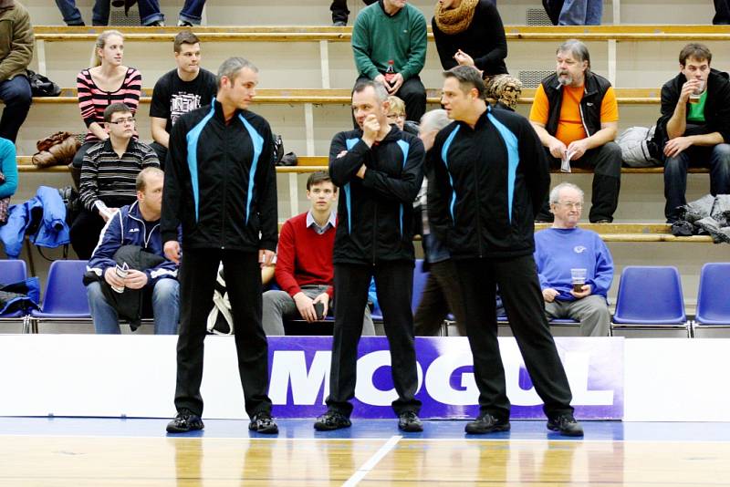 Basketbalisté Kolína po dobrém kolektivním výkonu porazili Pardubice 70:64