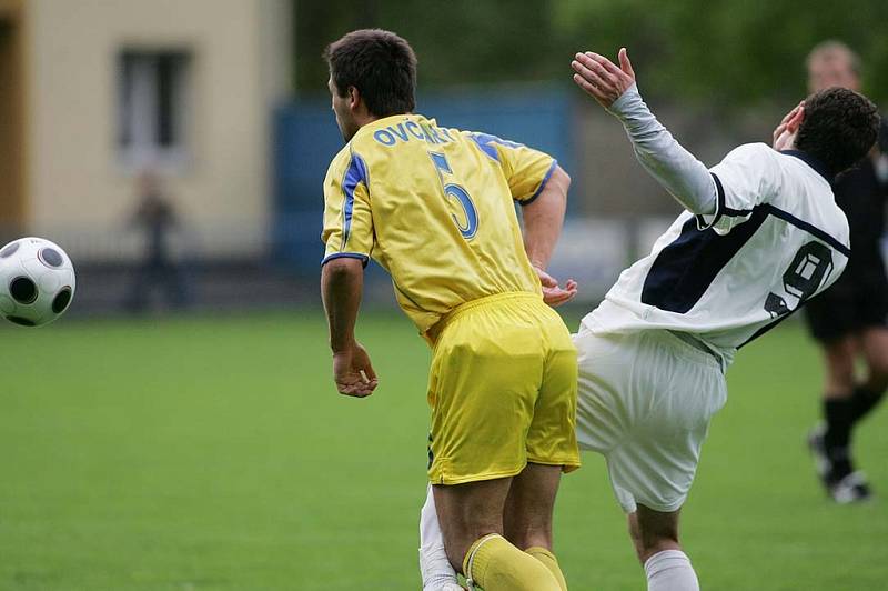 Z utkání FK Kolín - Ovčáry (0:0).