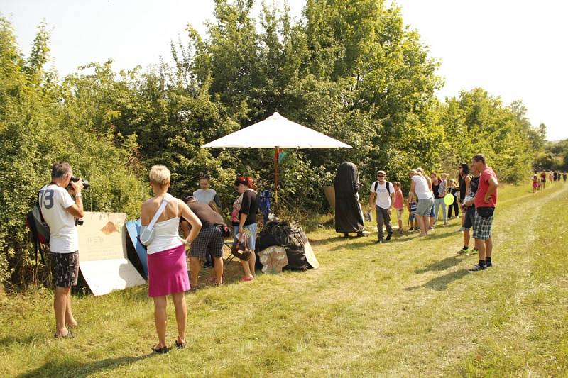 Souběžně s letním rodinným festivalem Kouřimská skála se v Kouřimi v sobotu odpoledne uskutečnil 18. ročník Putování s pohádkou. 