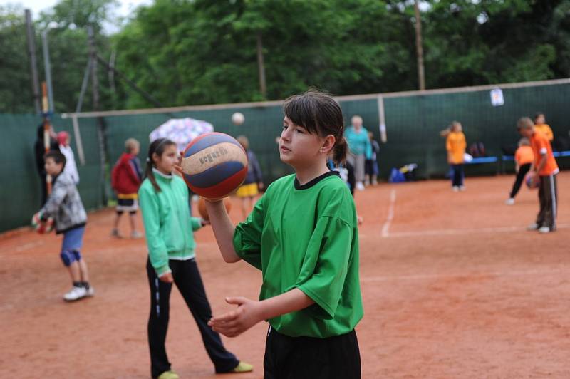 Kolínské sportovní dny - sportovní aerobik a volejbal