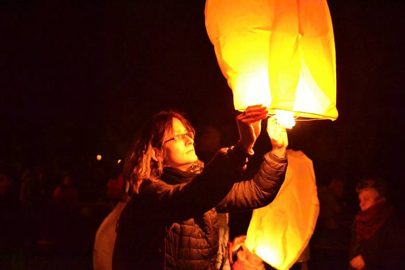 Lampionový průvod v Radimi