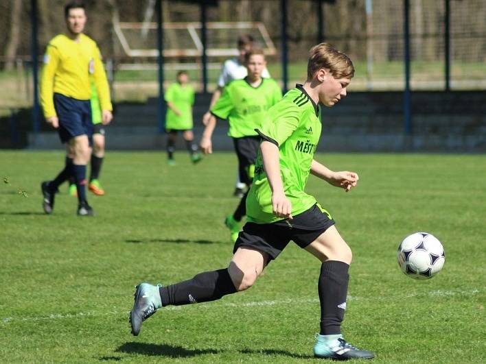 Z utkání žáků FK Kolín U14 - Benešov (0:2).