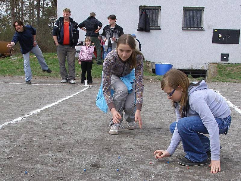 V Nové Vsi I se konal třetí ročník ve cvrnkání kuliček