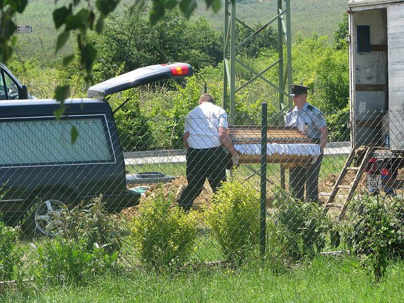 Poblíž zastávky U Jána nedaleko Ždánic došlo v pátek 2. července k neštěstí, které si vyžádalo lidský život.