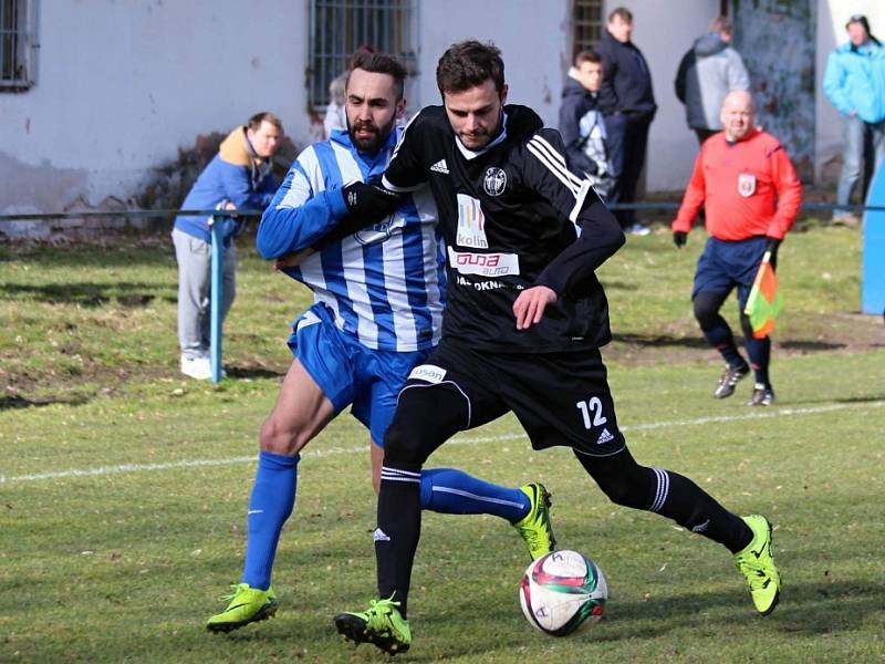 Z přípravného utkání FK Kolín - Dobrovice (0:0).