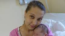 Tereza Vydrařová se narodila 25. května 2020 v kolínské porodnici, vážila 3330 g a měřila 49 cm. Do Křečhoře odjela s bráškou Matyáškem (2) a rodiči Andreou a Jakubem.