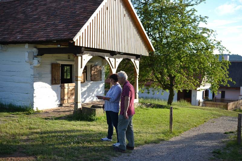 Skanzen tentokrát připravil večerní program.