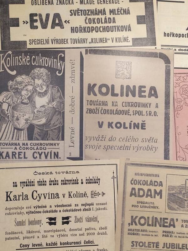 Výstava Sladkosti na Kolínsku / Z historie výroby čokolády, cukrovinek a kávových náhražek ve Veigertovském domě v Kolíně.