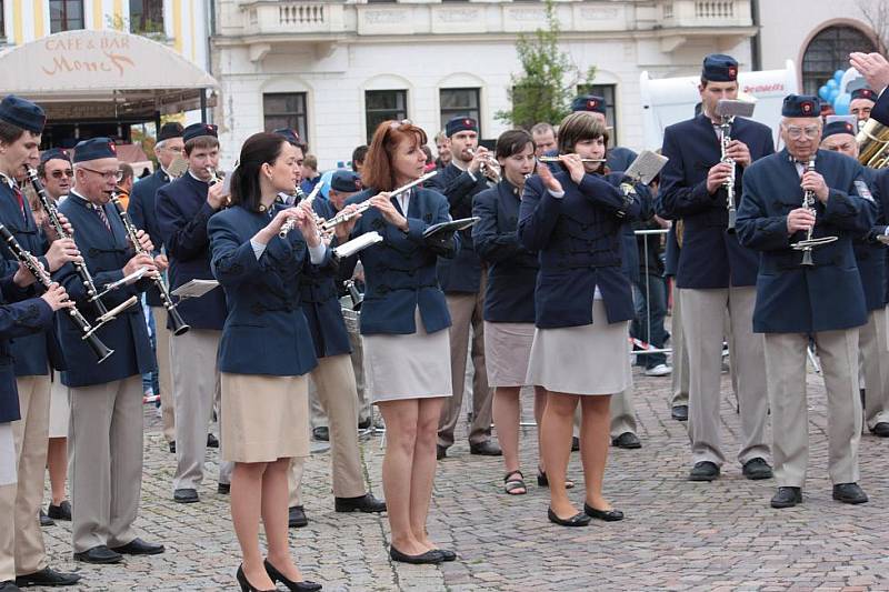 Den záchranářů v Kolíně 2010. Karlovo náměstí