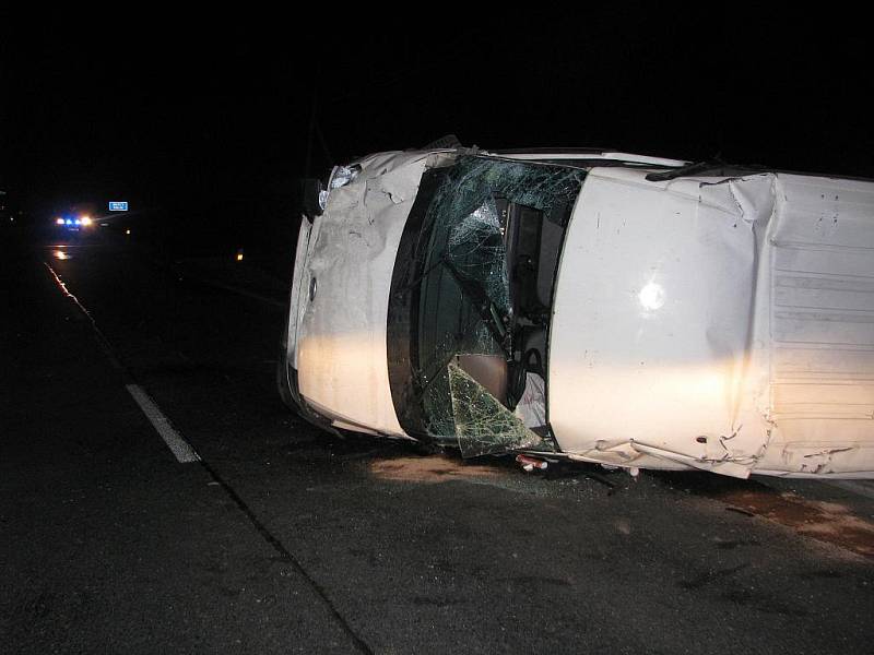 Vážná dopravní nehoda poblíž Olešky, 10. února 2011