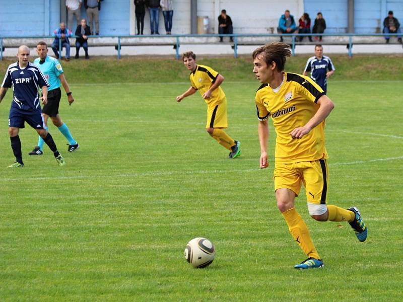 Z utkání Kouřim - Červené Pečky (6:0).