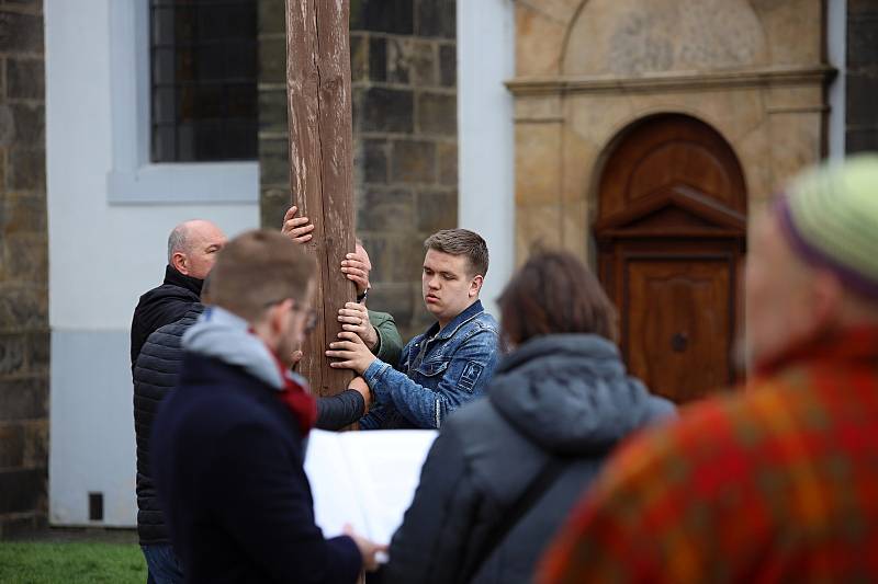 Velkopáteční obřady v Českém Brodě.