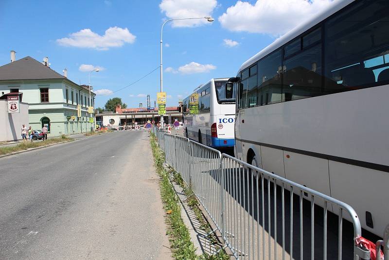 Postup prací na rekonstrukci autobusového nádraží v Kolíně, červen 2018.