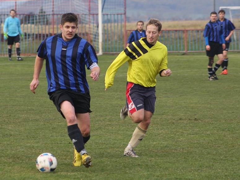 Z utkání Jestřabí Lhota - Konárovice (2:0).