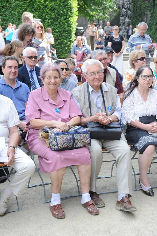 Přátelé Františka Kmocha vyrazili do Prahy na hudební poctu svému slavnému kapelníkovi