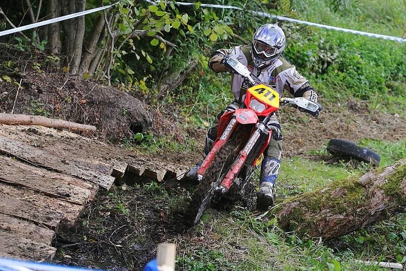 Mistrovství ČR ENDURO jednotlivců a družstev v  Uhlířských Janovicích