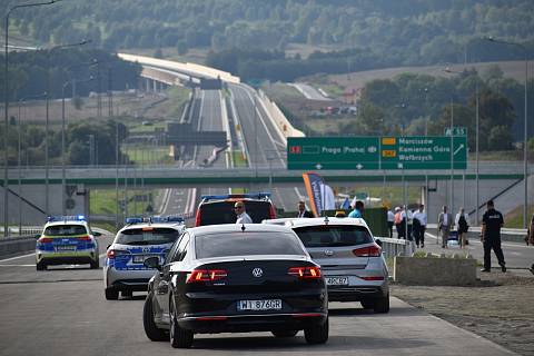 V pátek 29. září 2023 byla slavnostně otevřena polská rychlostní silnice S3 k českým hranicím Kamienna Góra - Lubawka.