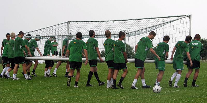 Bohemians 1905 při tréninku v Krkonoších.