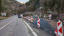 Královéhradecký kraj bourá tři mosty v Temném Dole ve východních Krkonoších na silnici mezi Horním Maršovem a Pecí pod Sněžkou, postaví místo nich nové.