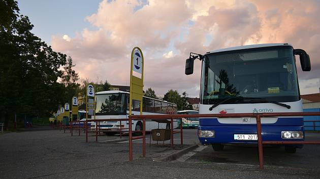 Radnice ve Dvoře Králové nad Labem připravuje rekonstrukci autobusového nádraží.