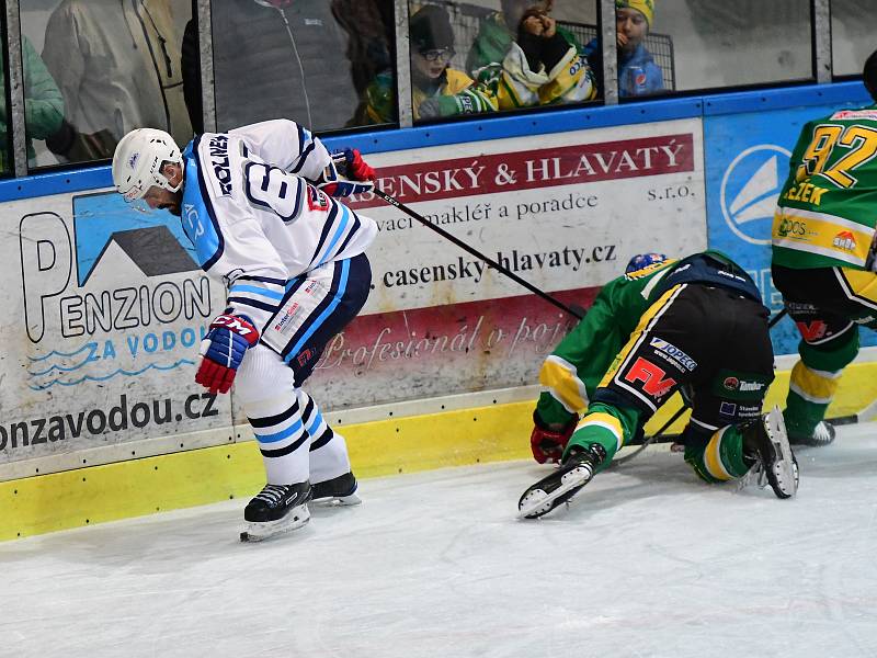 Ve Dvoře Králové nad Labem přišla ve středu na hokej historicky nejvyšší návštěva 1463 diváků. V derby sledovala suverénní jízdu hostujícího Vrchlabí.