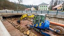 V Rudníku skončila dopravní uzavírka mostu, řidiči můžou jezdit po opravené křižovatce.