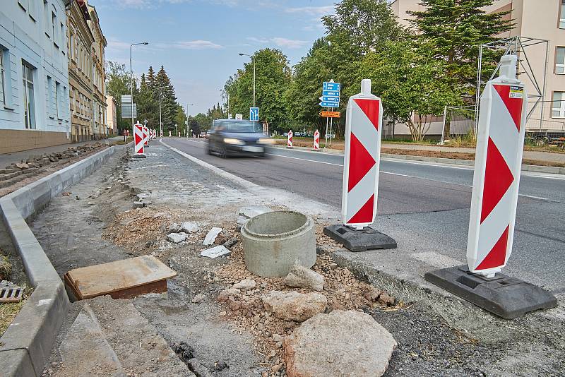 ŘSD opravuje v Trutnově silnici v Polské a Náchodské ulici.
