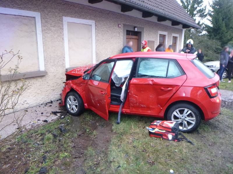 Dopravní nehoda u Chotěvic