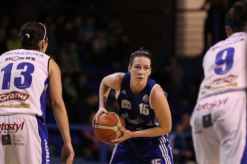 Zápasy Kary - ženské basketbalové ligy.