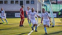 Divizní fotbalové derby: MFK Trutnov - TJ Dvůr Králové nad Labem.