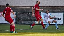 Divizní fotbalové derby: MFK Trutnov - TJ Dvůr Králové nad Labem.